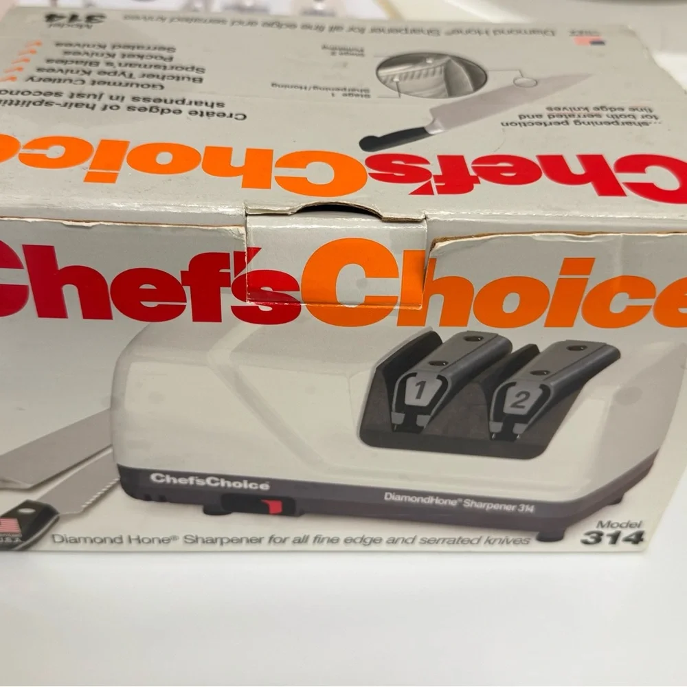 Chef’sChoice‎ 314 Electric Diamond Sharpener White Fine Edge & Serrated Knives